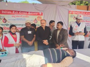 गीता महोत्सव के उपलक्ष्य में किया जा रहा है 18 दिवसीय रक्तदान शिविर का आयोजन