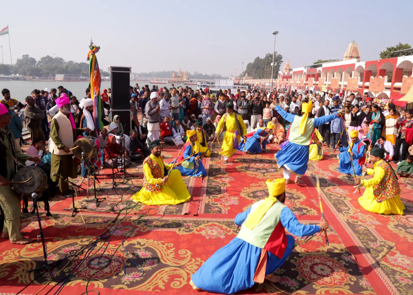 रंग, राग और उत्साह का महोत्सव